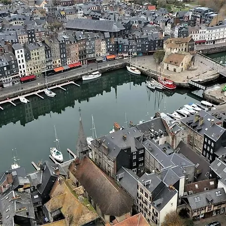 Le Panorama Des Glycines Apartamento